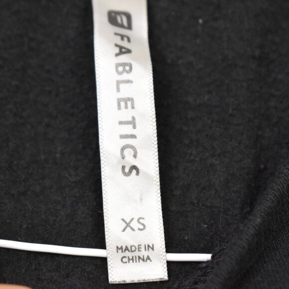 Fabletics Sweatshirt XS Womens Snowshoe Pullover Black Logo Print Long Sleeve - Picture 4 of 6